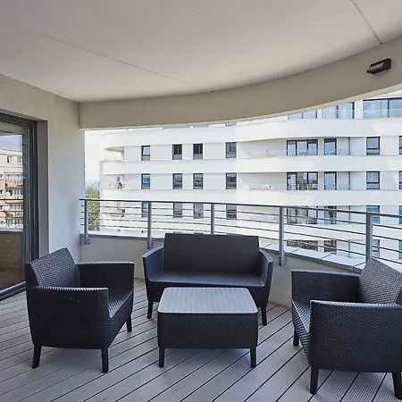 - Sun Towers 129 Свиноуйсьце